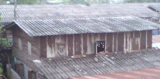 slum homes in India